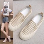 New Design Ladies Shoes Fashion Sneakers Walking Style Casual Shoes for Women Slip-on New Styles Ladies Breathable Canvas Shoes - Image 3