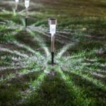 New Garden Solar Light Outdoor Waterproof Villa Courtyard Lamp Outdoor Garden Fence Outdoor Ground-inserted Solar Light - Image 4