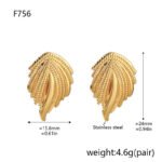 Earrings Pearl Flower Irregular Shape - Image 3