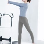 Women’s Quick-Dry Long-Sleeve Gym & Yoga Top