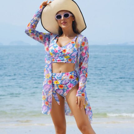 Women’s Plus-Size 3-Piece Floral Bikini Set with Mesh Hoodie Cover-Up