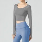 Women’s Seamless Long-Sleeve Gym & Fitness Top